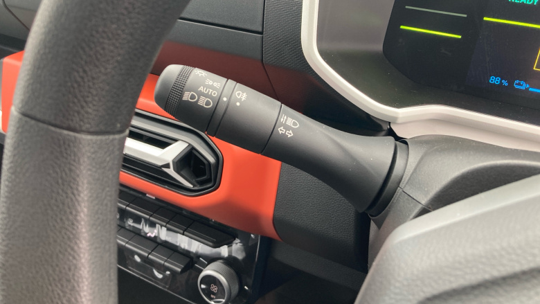 Dacia Spring 27kWh Expression 65 48kW 5dr Auto Electric Hatchback